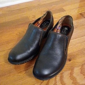 B.o.c. Women's Leather Shoes Sz 7.5/ 38.5